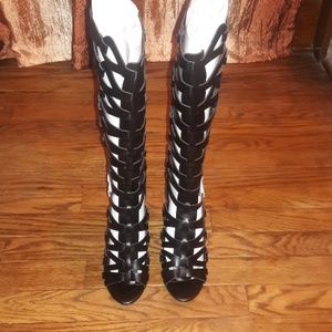 NIB Heart Soul Anglica Wedge Gladiator Sandals